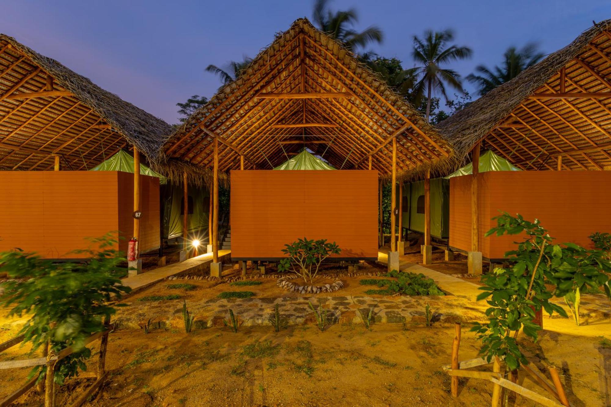 Athgira River - Hotel Udawalawe